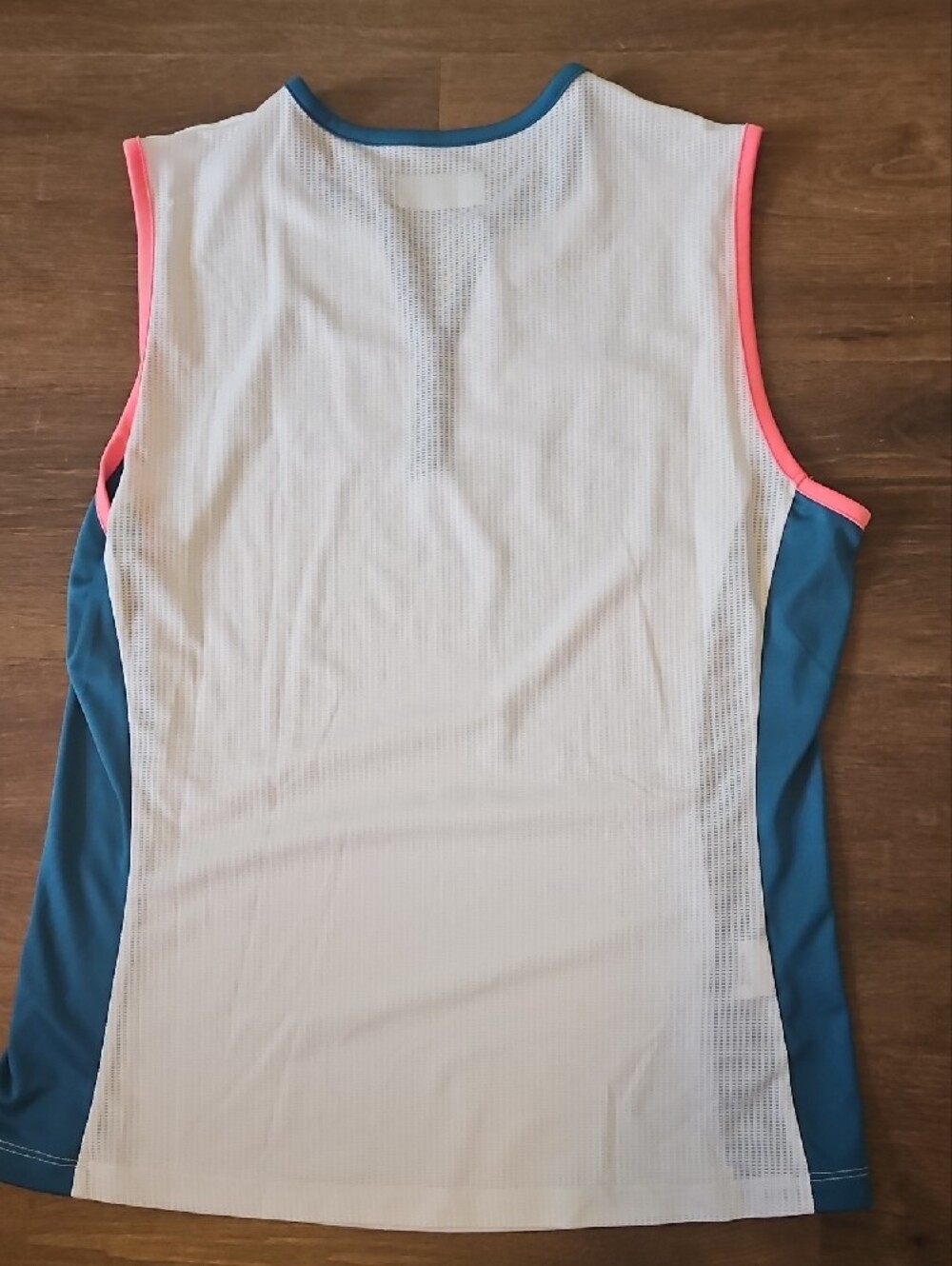 PGA Tour Sleeveless Athletic Top and Skort Set in White, Navy, Green & Pink - Picture 3 of 7